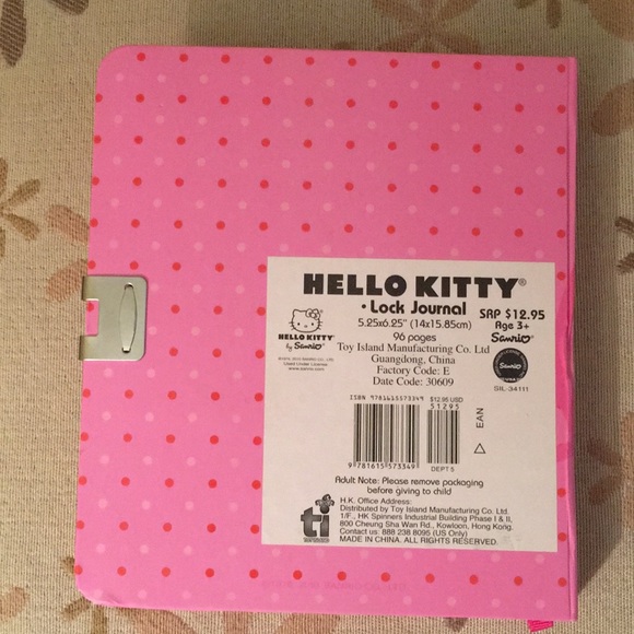 Sanrio Hello Kitty Lock Journal with Key - Picture 3 of 5